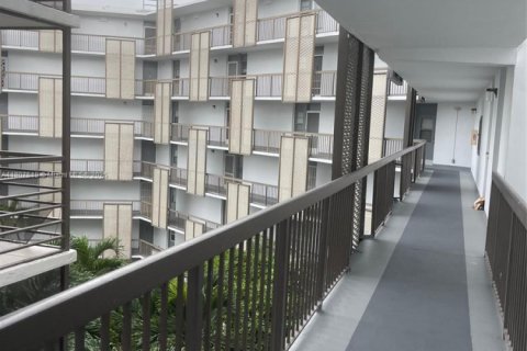 Appartement à louer à Aventura, Floride: 2 chambres, 92.34 m2 № 1869894 - photo 4