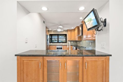 Купить кондоминиум в Стьюарт, Флорида 5 комнат, 137.96м2, № 2085812 - фото 10