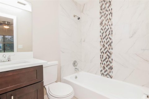 Apartment in Orlando, Florida 2 bedrooms, 83.61 sq.m. № 2209938 - photo 7