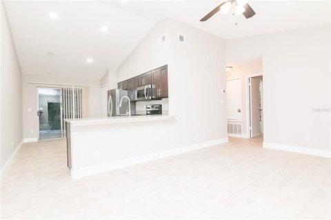 Apartment in Orlando, Florida 2 bedrooms, 83.61 sq.m. № 2209938 - photo 3