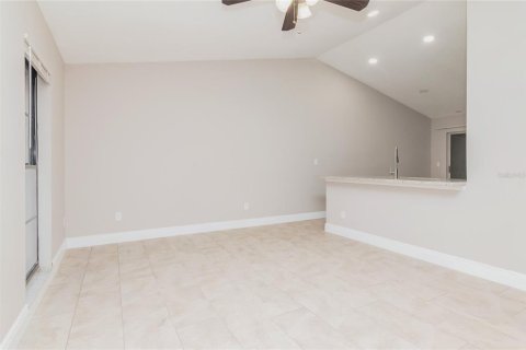 Apartment in Orlando, Florida 2 bedrooms, 83.61 sq.m. № 2209938 - photo 2