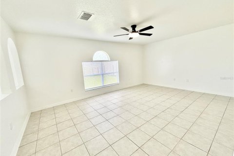 Villa ou maison à vendre à Dundee, Floride: 4 chambres, 208.29 m2 № 2388172 - photo 10
