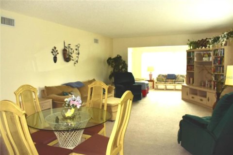 Condominio en alquiler en Clearwater, Florida, 2 dormitorios, 127.28 m2 № 1910098 - foto 4