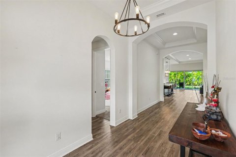 Villa ou maison à vendre à Apollo Beach, Floride: 5 chambres, 293.85 m2 № 2413601 - photo 4