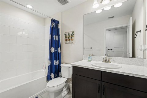 Villa ou maison à vendre à Apollo Beach, Floride: 5 chambres, 293.85 m2 № 2413601 - photo 21