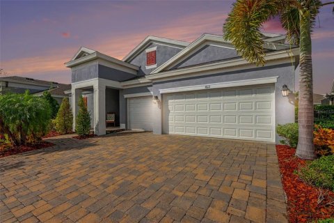 Villa ou maison à vendre à Apollo Beach, Floride: 5 chambres, 293.85 m2 № 2413601 - photo 2