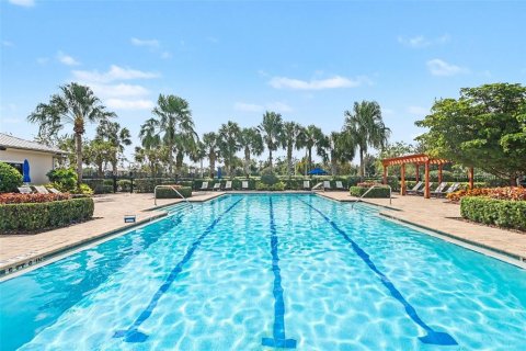 Villa ou maison à vendre à Apollo Beach, Floride: 5 chambres, 293.85 m2 № 2413601 - photo 30