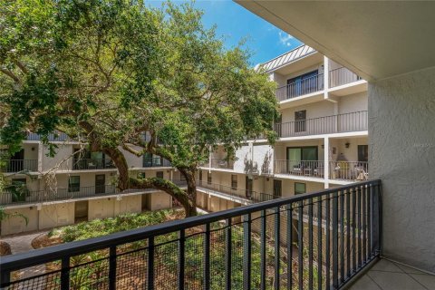 Condominio en venta en Saint Petersburg, Florida, 2 dormitorios, 96.15 m2 № 1635892 - foto 23