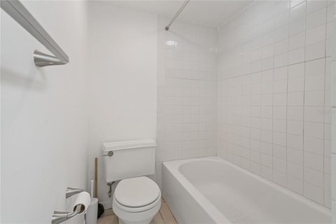 Купить кондоминиум в Сент-Питерсберг, Флорида 4 комнаты, 96.15м2, № 1635892 - фото 14