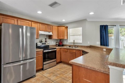 Touwnhouse à vendre à Lakeland, Floride: 3 chambres, 148.83 m2 № 2239620 - photo 3