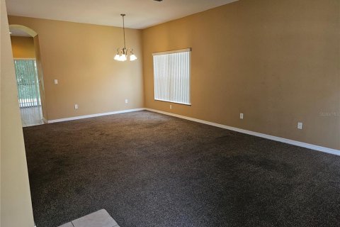 Villa ou maison à louer à Valrico, Floride: 4 chambres, 218.97 m2 № 2217542 - photo 5