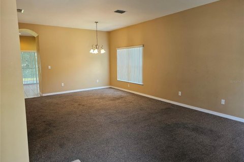 Villa ou maison à louer à Valrico, Floride: 4 chambres, 218.97 m2 № 2217542 - photo 6