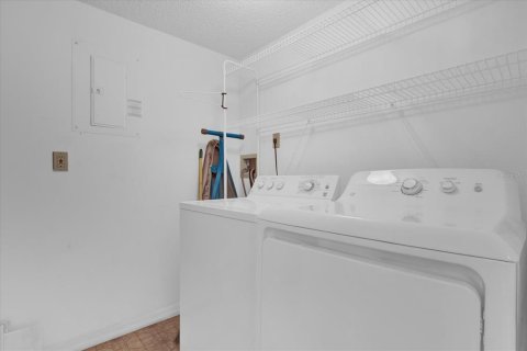 Купить кондоминиум в Орландо, Флорида 6 комнат, 103.31м2, № 1567509 - фото 13