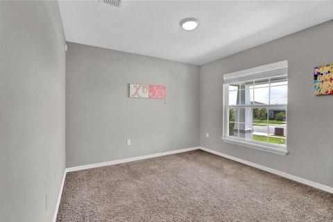 Casa en venta en Haines City, Florida, 3 dormitorios, 145.48 m2 № 1795914 - foto 8