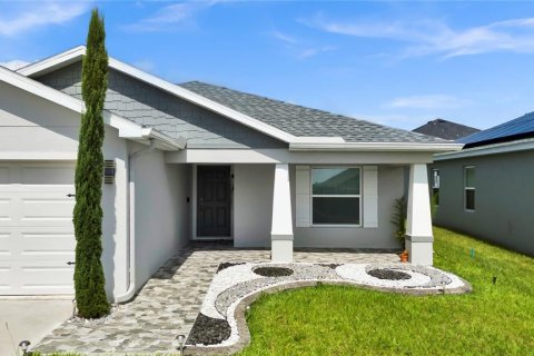 Casa en venta en Haines City, Florida, 3 dormitorios, 145.48 m2 № 1795914 - foto 3