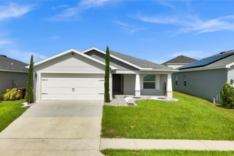 Casa en venta en Haines City, Florida, 3 dormitorios, 145.48 m2 № 1795914 - foto 1