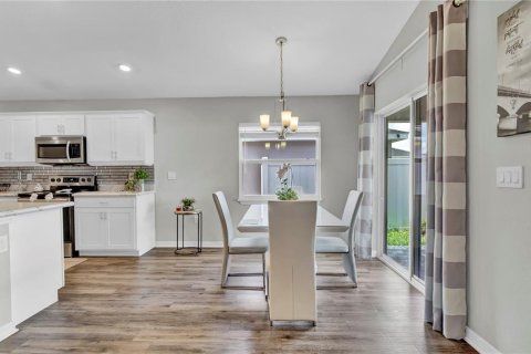 Casa en venta en Haines City, Florida, 3 dormitorios, 145.48 m2 № 1795914 - foto 20