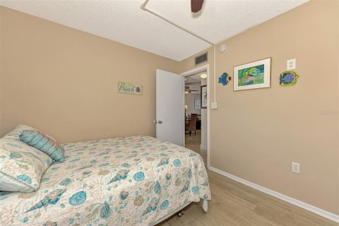 Condominio en alquiler en Sarasota, Florida, 2 dormitorios, 83.61 m2 № 645192 - foto 29