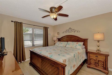 Condominio en alquiler en Sarasota, Florida, 2 dormitorios, 83.61 m2 № 645192 - foto 23