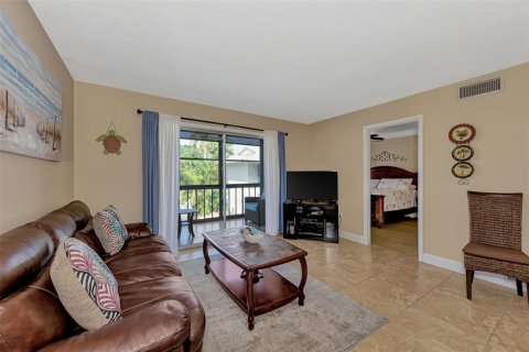 Condominio en alquiler en Sarasota, Florida, 2 dormitorios, 83.61 m2 № 645192 - foto 20