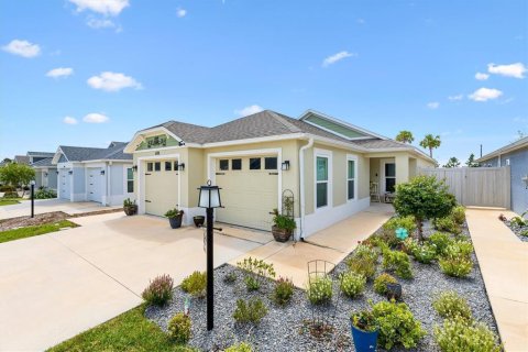 House in The Villages, Florida 3 bedrooms, 139.26 sq.m. № 1898964 - photo 20