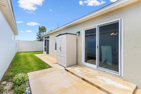 House in The Villages, Florida 3 bedrooms, 139.26 sq.m. № 1898964 - photo 24