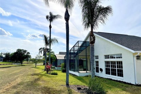 House in Davenport, Florida 4 bedrooms, 187.85 sq.m. № 380437 - photo 26