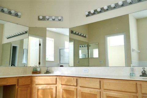 House in Davenport, Florida 4 bedrooms, 187.85 sq.m. № 380437 - photo 20