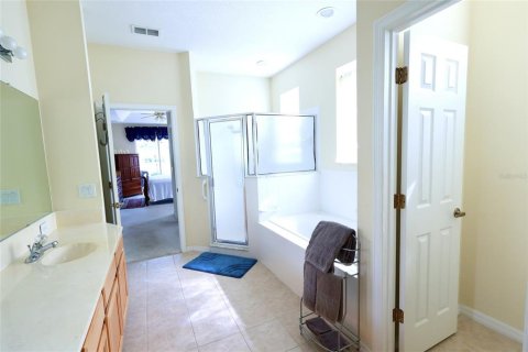 House in Davenport, Florida 4 bedrooms, 187.85 sq.m. № 380437 - photo 18