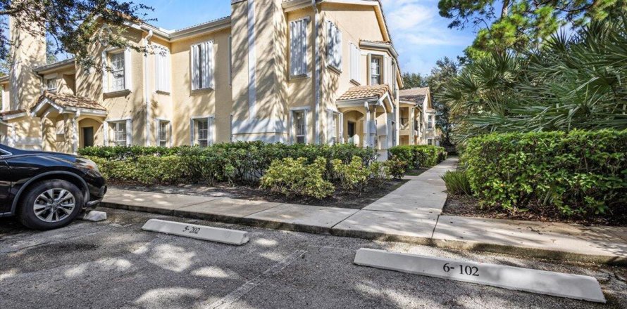 Condo à Port St. Lucie, Floride, 3 chambres  № 2077857