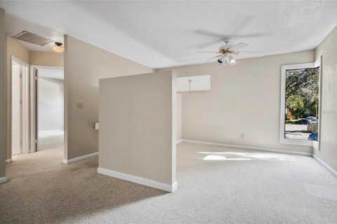Copropriété à vendre à Palm Coast, Floride: 2 chambres, 109.35 m2 № 1508501 - photo 8