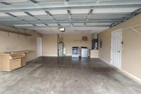House in Clermont, Florida 3 bedrooms, 114.55 sq.m. № 1888494 - photo 13