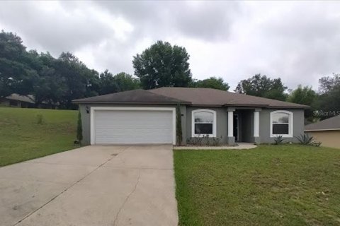 House in Clermont, Florida 3 bedrooms, 114.55 sq.m. № 1888494 - photo 1