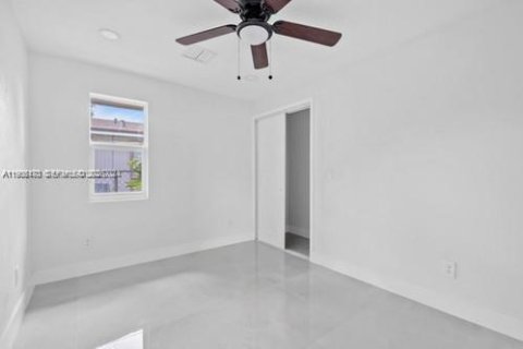 Villa ou maison à vendre à Homestead, Floride: 3 chambres, 104.05 m2 № 2089400 - photo 12