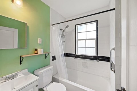Casa en venta en Saint Petersburg, Florida, 2 dormitorios, 81.75 m2 № 1911821 - foto 11