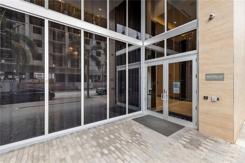 Condominio en alquiler en Miami, Florida, 1 dormitorio, 60.2 m2 № 1991018 - foto 16