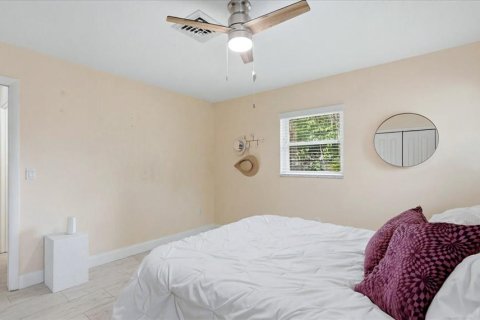 Casa en venta en Sarasota, Florida, 2 dormitorios, 123.93 m2 № 2225244 - foto 21