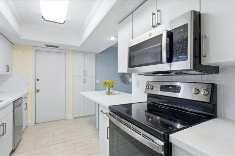 Casa en venta en Sarasota, Florida, 2 dormitorios, 123.93 m2 № 2225244 - foto 19