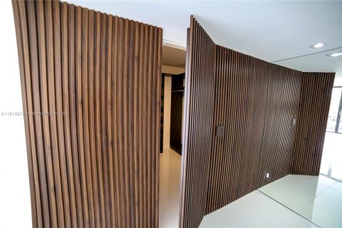 Copropriété à vendre à Hallandale Beach, Floride: 2 chambres, 135.17 m2 № 1960070 - photo 26