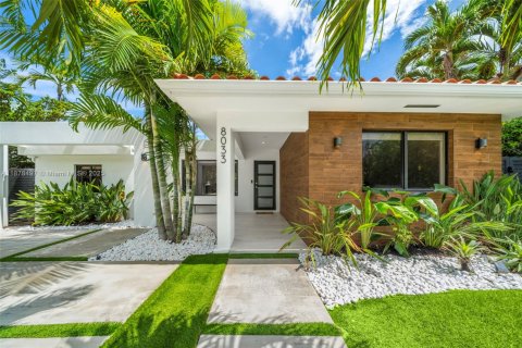 Villa ou maison à vendre à Miami Beach, Floride: 4 chambres, 228.08 m2 № 1939098 - photo 5