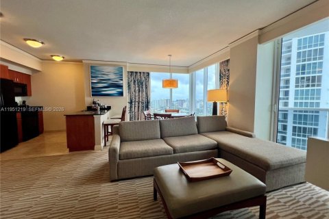Condominio en venta en Sunny Isles Beach, Florida, 1 dormitorio, 94.85 m2 № 2007234 - foto 14