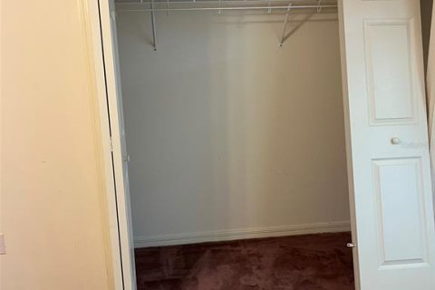 Casa en venta en Okeechobee, Florida, 4 dormitorios, 195.84 m2 № 2156928 - foto 5