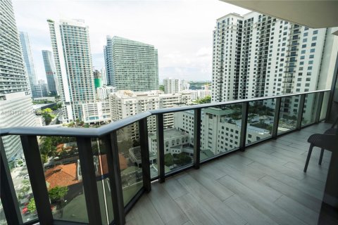 Condo in Miami, Florida, 1 bedroom  № 1814126 - photo 22