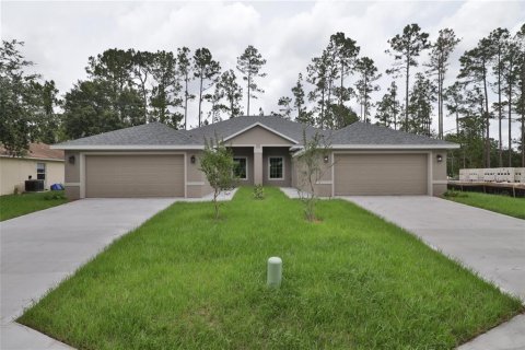 Commercial property in Palm Coast, Florida 6 bedrooms, 292.64 sq.m. № 2393906 - photo 2
