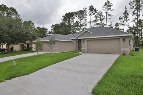 Commercial property in Palm Coast, Florida 6 bedrooms, 292.64 sq.m. № 2393906 - photo 28