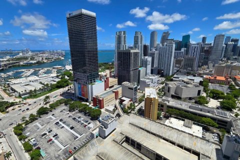 Condo in Miami, Florida  № 1467312 - photo 17