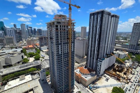 Condo in Miami, Florida  № 1467312 - photo 16