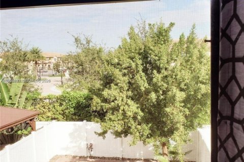 Купить таунхаус в Хайалиа, Флорида 4 спальни, 172.98м2, № 2009581 - фото 14