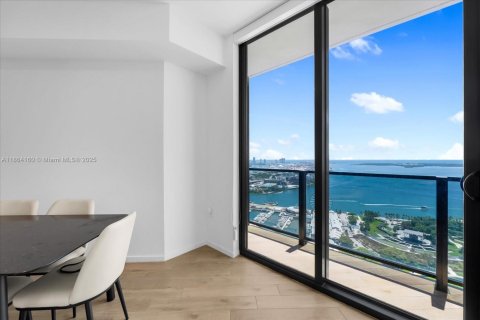 Condominio en venta en Miami, Florida, 1 dormitorio, 61.78 m2 № 1979446 - foto 10