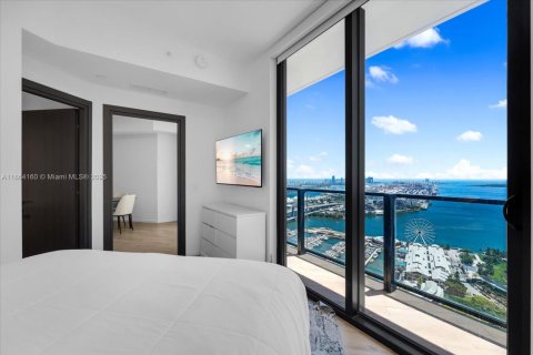 Condominio en venta en Miami, Florida, 1 dormitorio, 61.78 m2 № 1979446 - foto 3